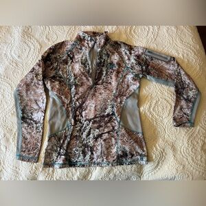 Cabela's Outdoor Camo Long Sleeve 1/4 Zip Women’s Medium